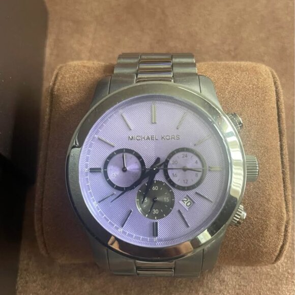 Michael Kors Gunmetal Quartz Watch - Picture 3 of 3